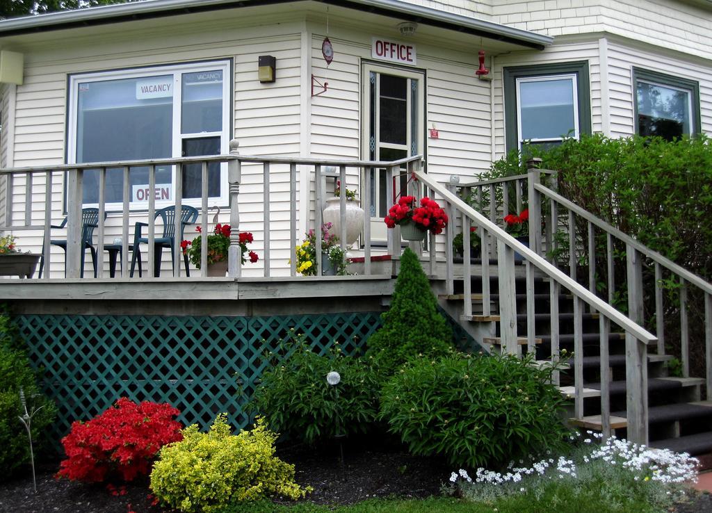 Basinview Motel Smiths Cove Eksteriør bilde